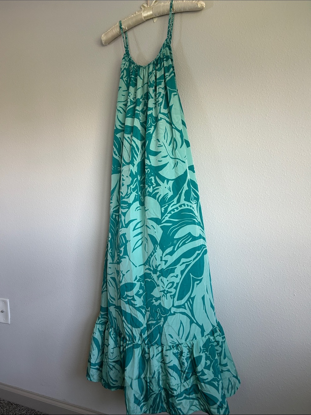 True Destinations Teal Tropical Maxi Dress - Picture 8 of 13